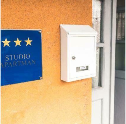Newly Adapted Studio 88 With Free Parking Apartment Zagreb Exterior photo